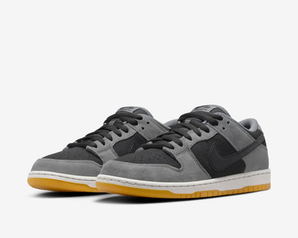 Men's Nike SB Dunk Low 'Dark Smoke Grey' Shoes