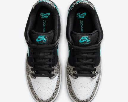 Men's Nike SB Dunk Low 'Elephant' Shoes