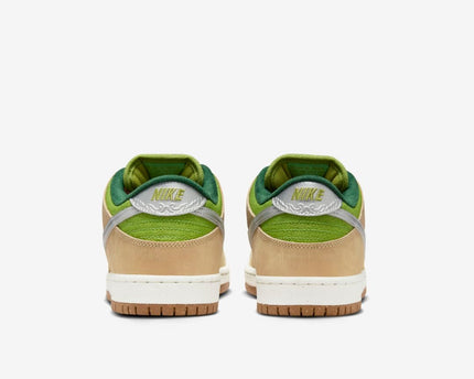 Men's Nike SB Dunk Low 'Escargot' Shoes