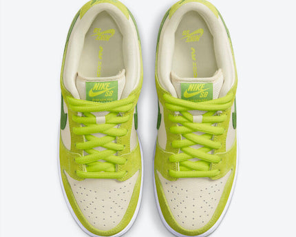 Men's Nike SB Dunk Low 'Green Apple' Shoes