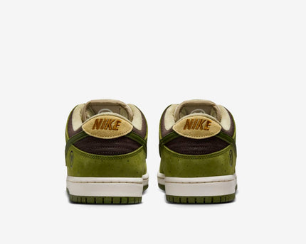 Men's Nike SB Dunk Low 'Matcha' Shoes