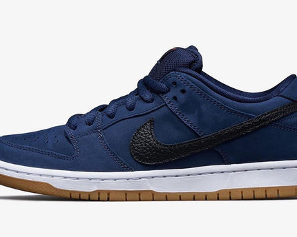 Men's Nike SB Dunk Low 'Midnight Navy' Shoes