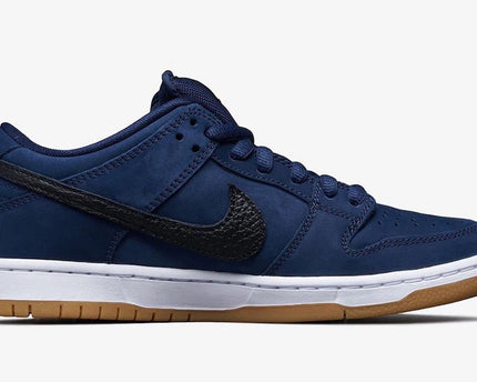 Men's Nike SB Dunk Low 'Midnight Navy' Shoes