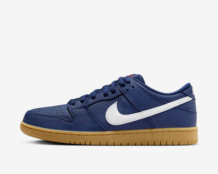 Men's Nike SB Dunk Low 'Navy Gum' Shoes