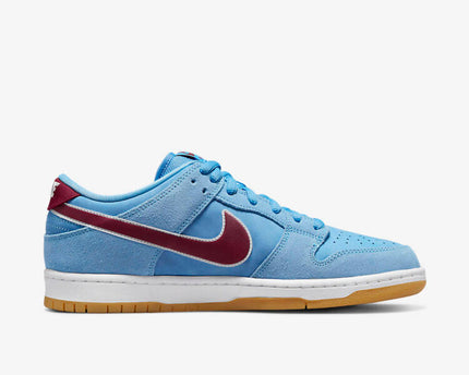 Men's Nike SB Dunk Low 'Phillies' Shoes