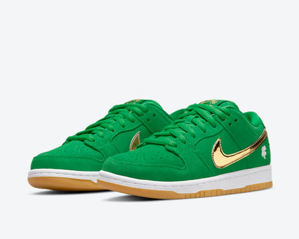 Men's Nike SB Dunk Low 'St. Patrickâ€™s Day' Shoes