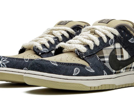 Men's Travis Scott x Nike SB Dunk Low Shoes