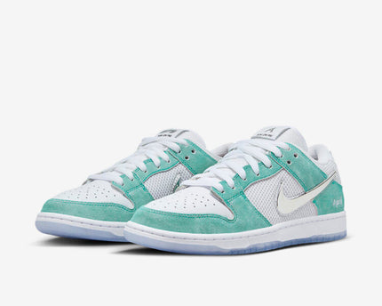 Men's Nike SB Dunk Low 'Turbo Green' Shoes