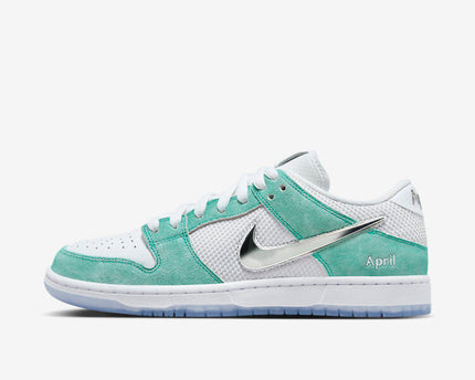 Men's Nike SB Dunk Low 'Turbo Green' Shoes