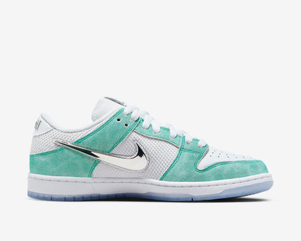 Men's Nike SB Dunk Low 'Turbo Green' Shoes