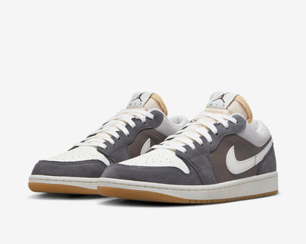Men's Air Jordan 1 Low 'SNKRS Day' Shoes