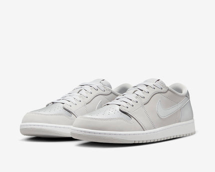 Men's Air Jordan 1 Low 'Metallic Silver' Shoes