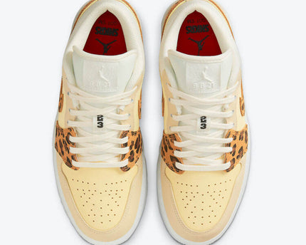 Men's Air Jordan 1 Low 'SNKRS Day' Shoes
