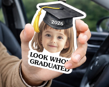 Custom Photo Look Who Graduated - Personalized Car Visor Clip - Special Gift For Family Members, Best Friends, Siblings