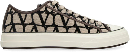 Men's Valentino Garavani Beige Sneakers