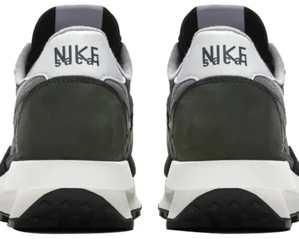 Men's Sacai x Nike LVD Waffle Daybreak Black  Shoes