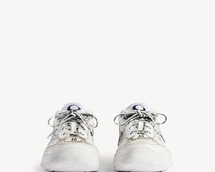 Men' Balenciaga Hamptons Worn-out Trainers White Sneaker