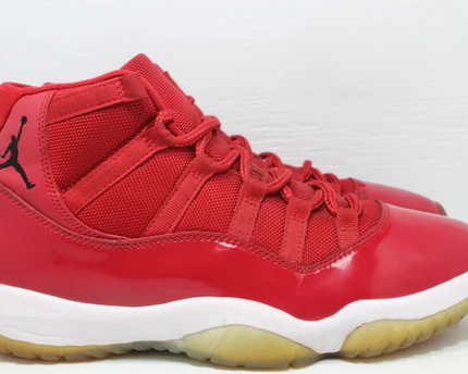 Men's Nike Air Jordan 11 Win 96 Shoes