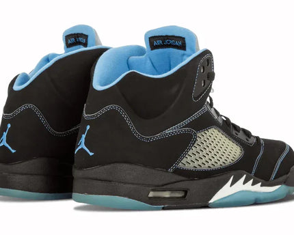 Men's Nike Air Jordan 5 Retro UNC Shoes