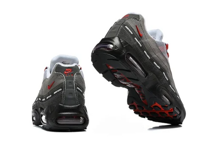 Men's UNDEFEATED x Nike Air Max 95 Fire Red Tokyo Bright Crimson  Shoes