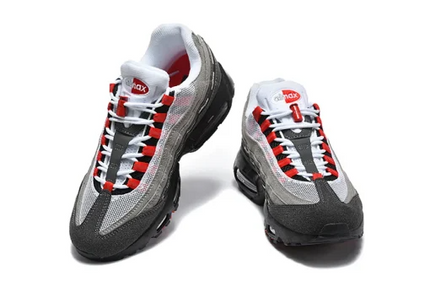 Men's UNDEFEATED x Nike Air Max 95 Fire Red Tokyo Bright Crimson  Shoes