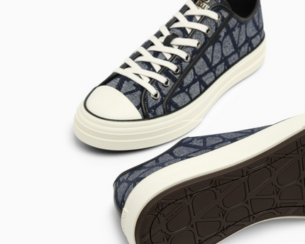 Men's Valentino Garavani Blue Sneakers