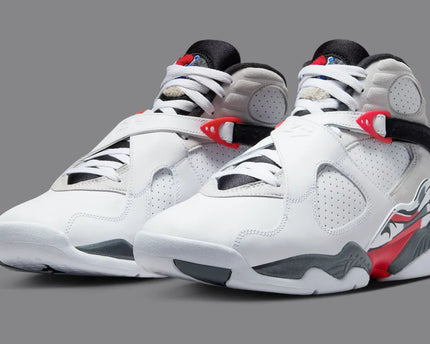Men's Air Jordan 8 Bugs Bunny Shoes