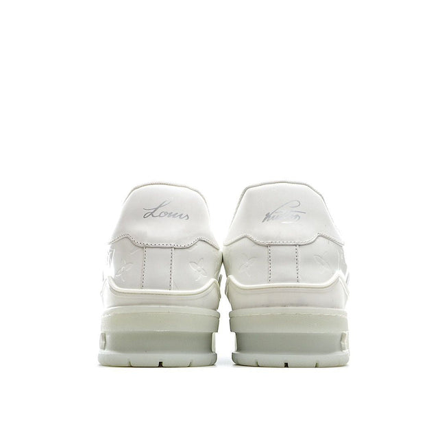 Men's Louis Vuitton Trainer Sneaker Shoes A19