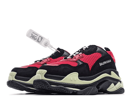 Men's Balenciaga Triple S Sneaker Shoes V19