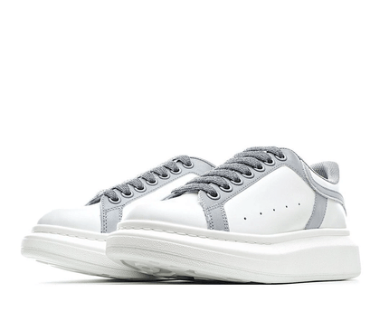 Men's Alexander MCQueen Oversized Sole Leather Sneakers Shoes V9