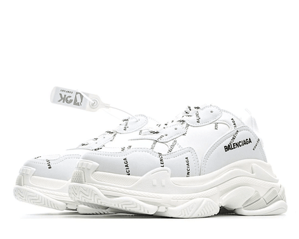 Men's Balenciaga Triple S Sneaker Shoes V17