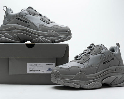 Men's Balenciaga Triple S Sneaker Shoes V30