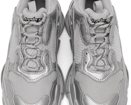 Men's Balenciaga Triple S Sneaker Shoes V32