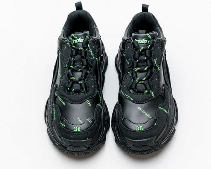 Men's Balenciaga Triple S Sneaker Shoes V39