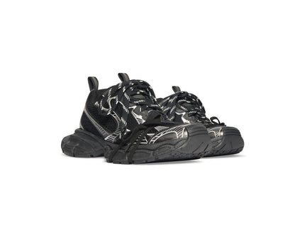 Men's Balenciaga 3XL Sneaker In Black And Silver