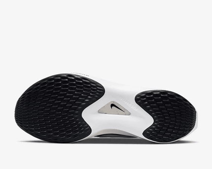 Men's Zoom Fly 5 Black White Shoes