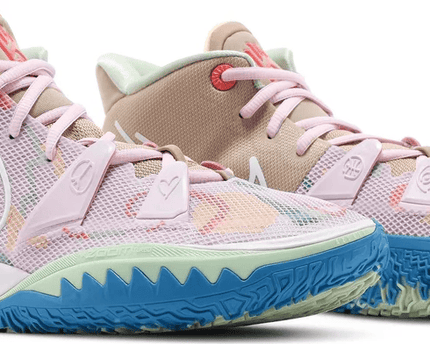 Men's Kyrie 7 1 World 1 People- Regal Pink Shoes