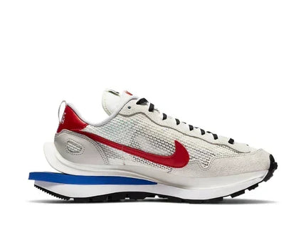Men's Nike Vaporwaffle Sacai Sail Shoes