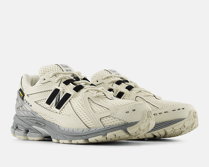 Men's New Balance 1906R 'Cream' Shoes