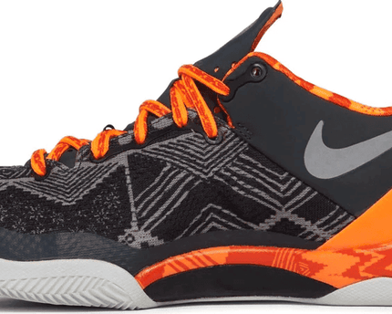 Men's Kobe 8 System Ã¢â‚¬ËœBHMÃ¢â‚¬â„¢ Shoes