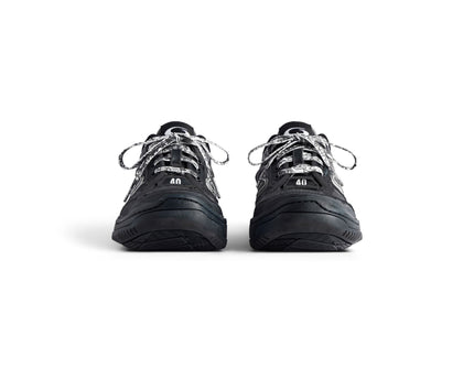 Men' Balenciaga Hamptons Worn-out Trainers Black Sneaker