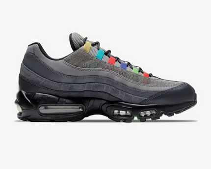 Men's Nike Air Max 95 Evolution of Icons Shoes