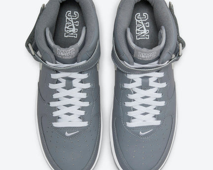 Men's Nike Air Force 1 Mid NYC Shoes