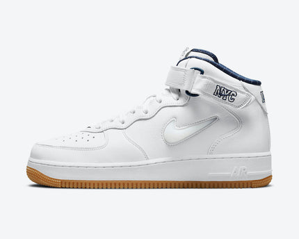 Men's Nike Air Force 1 Mid NYC Shoes