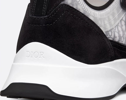 Men's Dior B25 Runner Black Suede Sneakers